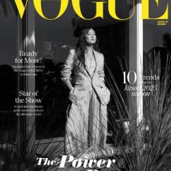 Vogue Singapore - December 2024