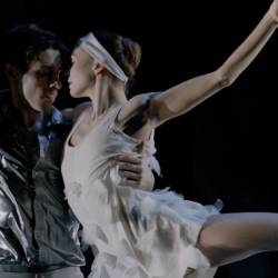  -  -     ..  /Jean-Christophe Maillot - Le Lac - P.I. Tchaikovsky - Forum Grimaldi - Ballet de Monte Carlo/ (  -  - - 2013) HDTVRip