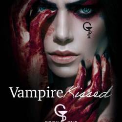 House of Crimson Kisses: A Steamy Vampire Fantasy Romance - Ruby Roe