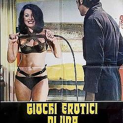      / Giochi erotici di una famiglia per bene (1975) VHSRip